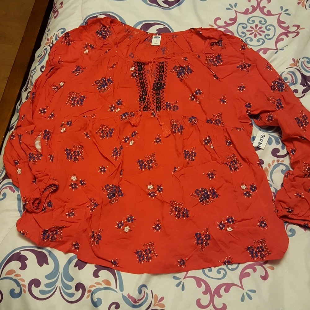 Old Navy Red floral top